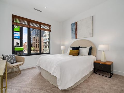 Tiny photo for 305 S Racine Avenue #2A, Chicago, IL 60607 (MLS # 12623737)