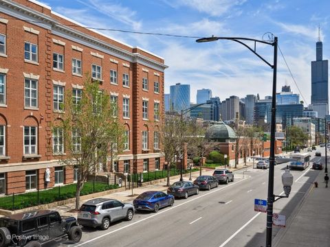 Tiny photo for 305 S Racine Avenue #2A, Chicago, IL 60607 (MLS # 12623737)