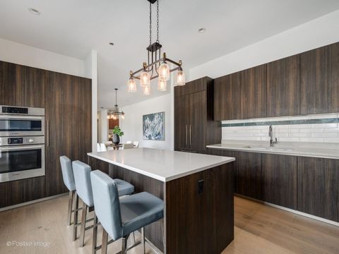 Tiny photo for 305 S Racine Avenue #2A, Chicago, IL 60607 (MLS # 12623737)