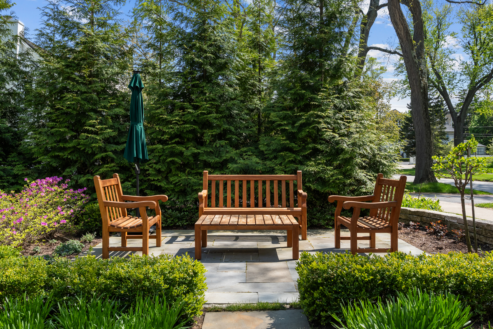 485 Oakwood Avenue D-2