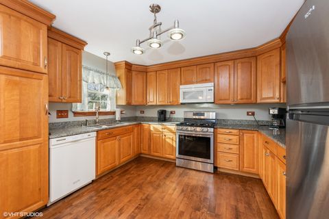 Tiny photo for 11061 Bayou Court, Huntley, IL 60142 (MLS # 12453081)