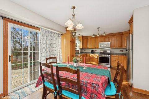Tiny photo for 11061 Bayou Court, Huntley, IL 60142 (MLS # 12453081)