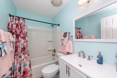 Tiny photo for 11061 Bayou Court, Huntley, IL 60142 (MLS # 12453081)