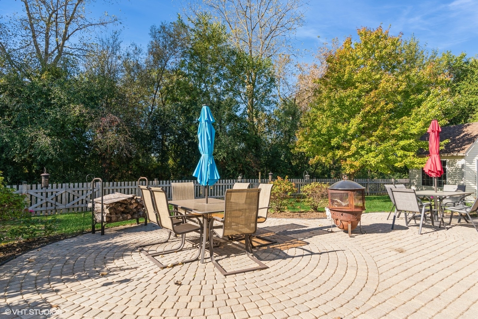 Huntley, Illinois 60142, United States, 4 Bedrooms Bedrooms, ,3 BathroomsBathrooms,Residential,Active,197590