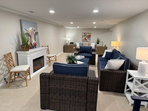 Tiny photo for 22 Audrey Lane, Mount Prospect, IL 60056 (MLS # 12589103)