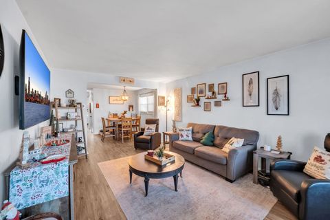 Tiny photo for 10840 S Kolmar Avenue, Oak Lawn, IL 60453 (MLS # 12531255)