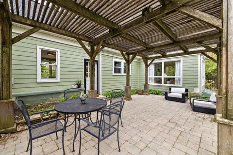 Tiny photo for Crystal Lake, IL 60012 (MLS # 12621520)