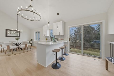 Tiny photo for 514 N Lockwood Drive, Lockport, IL 60441 (MLS # 12573415)