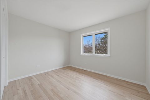 Tiny photo for 514 N Lockwood Drive, Lockport, IL 60441 (MLS # 12573415)