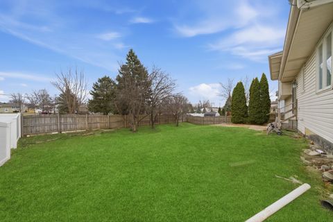 Tiny photo for 514 N Lockwood Drive, Lockport, IL 60441 (MLS # 12573415)