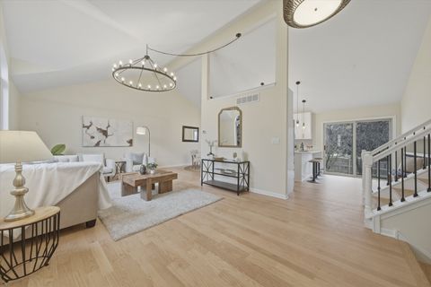 Tiny photo for 514 N Lockwood Drive, Lockport, IL 60441 (MLS # 12573415)