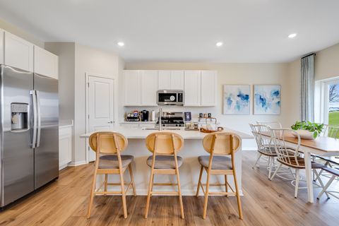 Tiny photo for 1801 Lakes Park Drive, New Lenox, IL 60451 (MLS # 12536132)