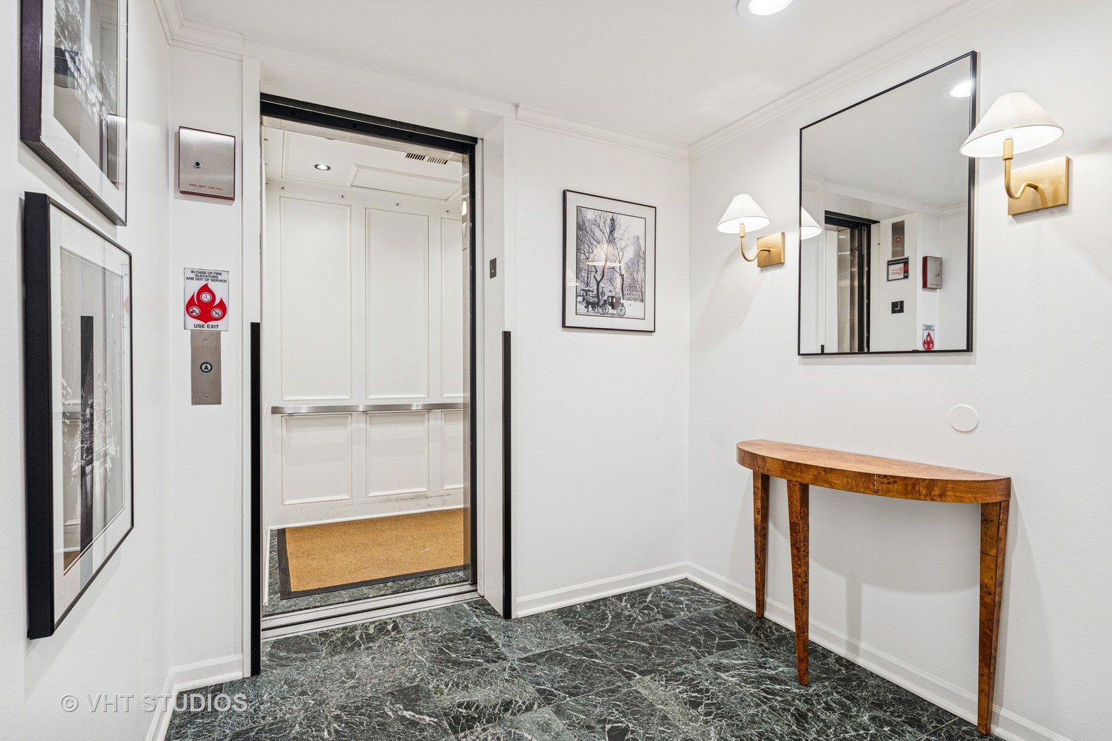 632 W WRIGHTWOOD Avenue 4W
