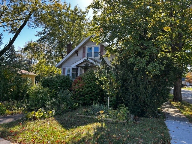 1322 Plainfield Road