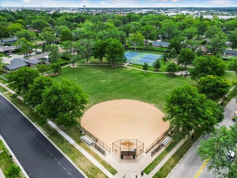 Tiny photo for 615 Perrie Drive #201, Elk Grove Village, IL 60007 (MLS # 12735534)