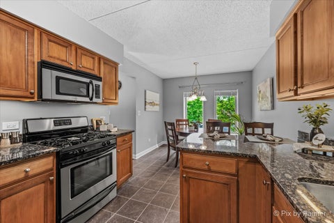 Tiny photo for 615 Perrie Drive #201, Elk Grove Village, IL 60007 (MLS # 12735534)