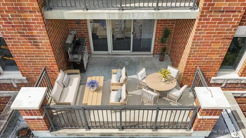 Tiny photo for 615 Perrie Drive #201, Elk Grove Village, IL 60007 (MLS # 12735534)