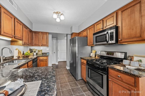 Tiny photo for 615 Perrie Drive #201, Elk Grove Village, IL 60007 (MLS # 12735534)