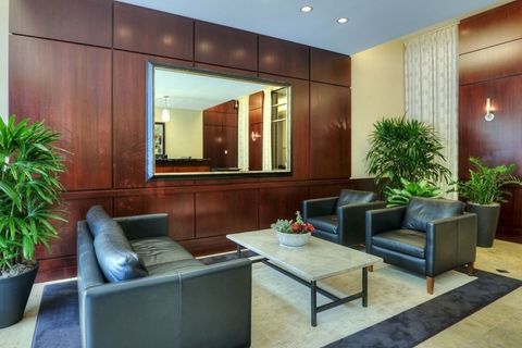 Tiny photo for 807 DAVIS Street #2011, Evanston, IL 60201 (MLS # 12570338)