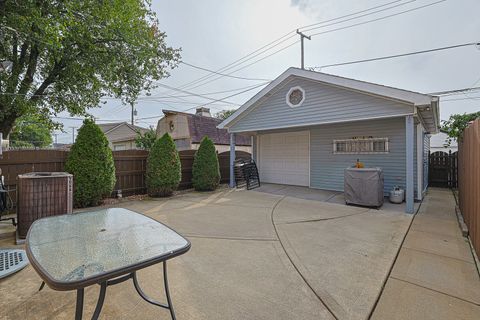 Tiny photo for 5326 S Nagle Avenue, Chicago, IL 60638 (MLS # 12480242)