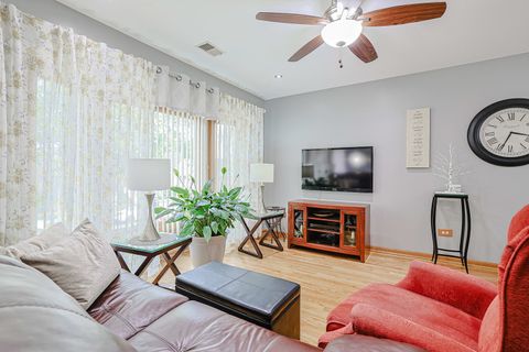 Tiny photo for 5326 S Nagle Avenue, Chicago, IL 60638 (MLS # 12480242)