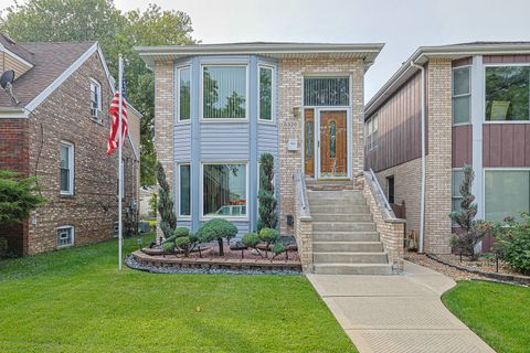 5326 S Nagle Avenue Chicago IL 60638