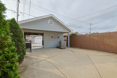Tiny photo for 5326 S Nagle Avenue, Chicago, IL 60638 (MLS # 12480242)