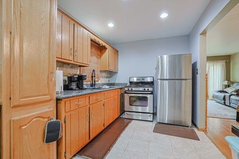 Tiny photo for 5326 S Nagle Avenue, Chicago, IL 60638 (MLS # 12480242)