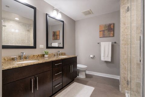 Tiny photo for 505 N MCCLURG Court #3102, Chicago, IL 60611 (MLS # 12607852)