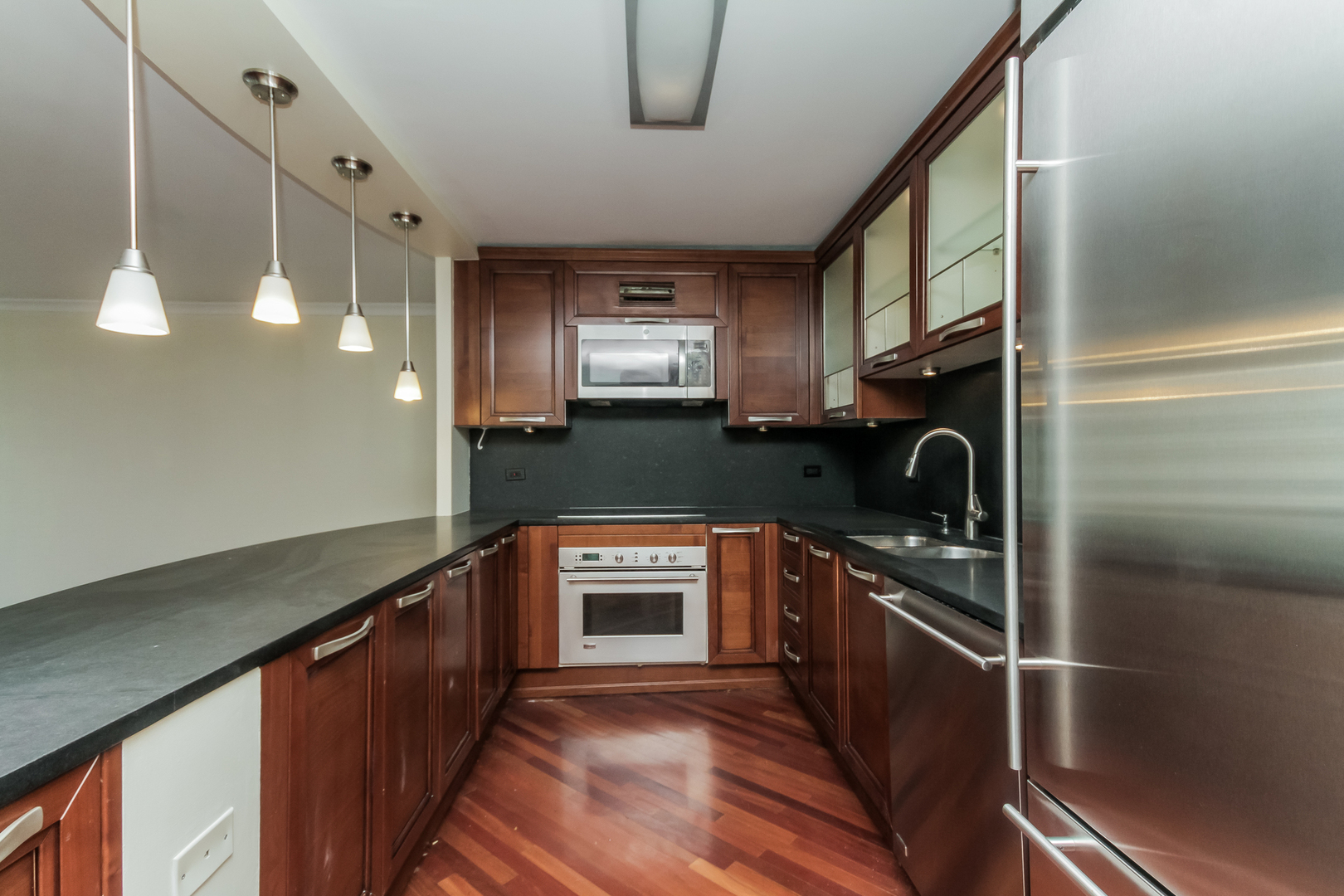 440 N WABASH Avenue 3506