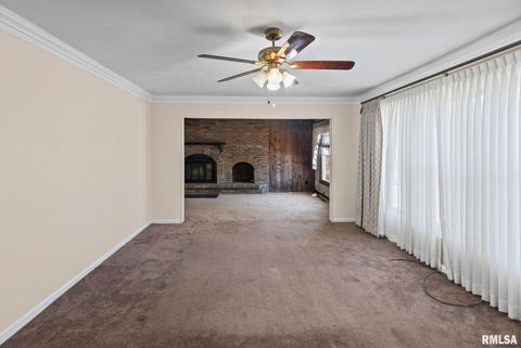 Tiny photo for 8 Ronnies Terrace, Centralia, IL 62801 (MLS # EB460181)