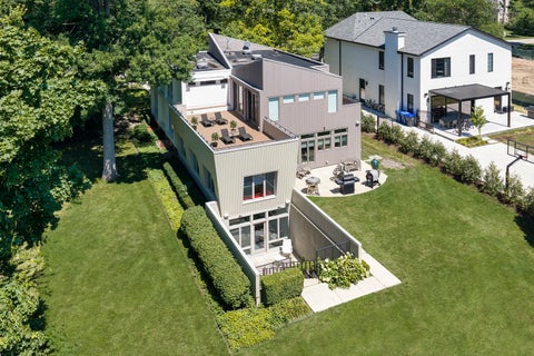Tiny photo for 246 Beach Road, Glencoe, IL 60022 (MLS # 12723205)