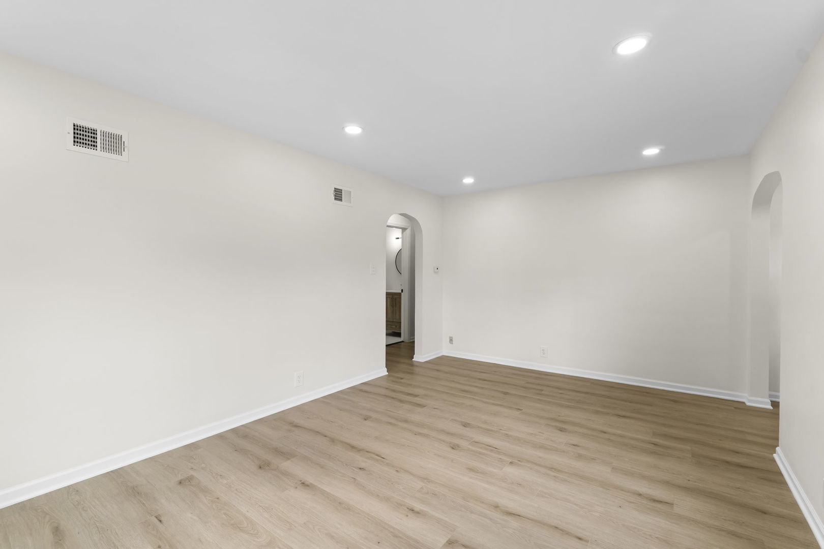 420 Ann Street N