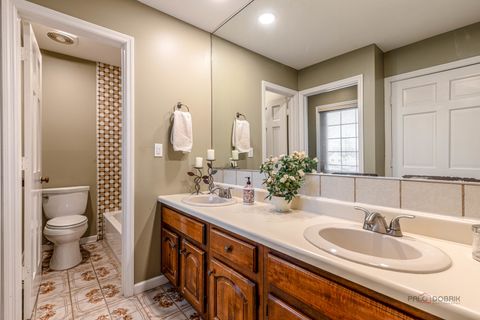 Tiny photo for 15 Butterfield Road, Lake Zurich, IL 60047 (MLS # 12529179)