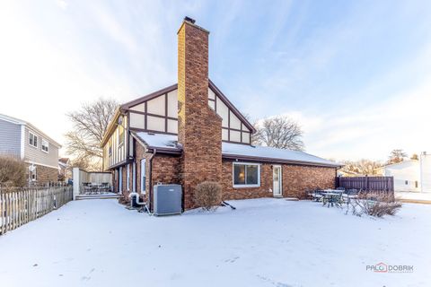 Tiny photo for 15 Butterfield Road, Lake Zurich, IL 60047 (MLS # 12529179)
