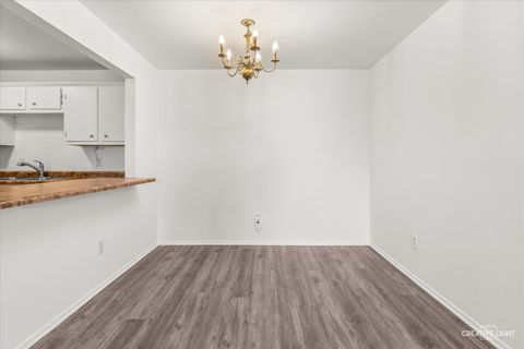 Tiny photo for 594 Somerset Lane #7, Crystal Lake, IL 60012 (MLS # 12577545)