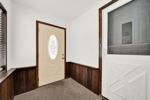 Tiny photo for 541 Charles Street, Aurora, IL 60506 (MLS # 12527890)