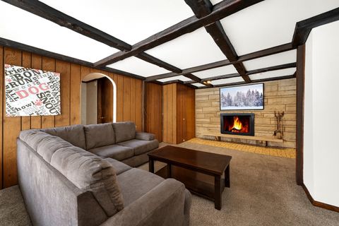 Tiny photo for 541 Charles Street, Aurora, IL 60506 (MLS # 12527890)