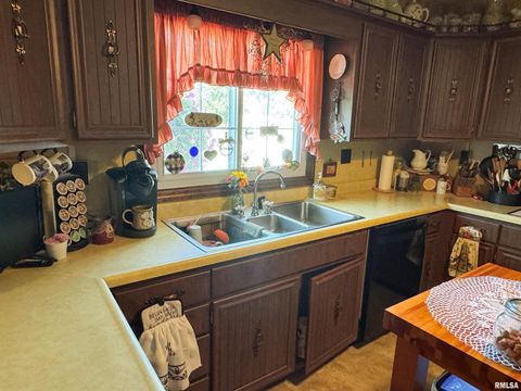 Tiny photo for 2885 State Route 146 E Highway, Anna, IL 62906 (MLS # EB459521)