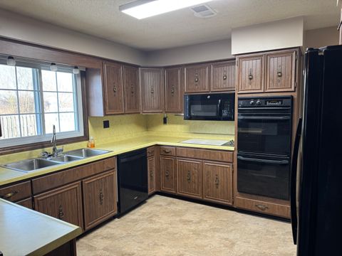 Tiny photo for 2885 State Route 146 E Highway, Anna, IL 62906 (MLS # EB459521)