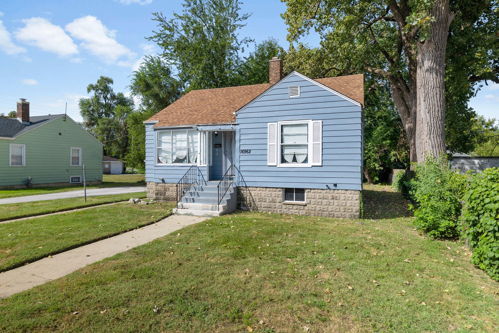 16962 Page Avenue