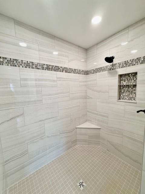 Tiny photo for 1421 North Ridge Drive, Rock Falls, IL 61071 (MLS # 12450104)