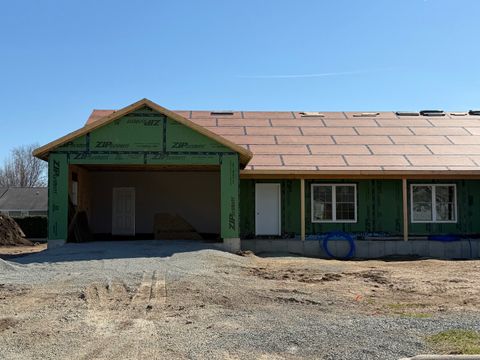 Photo of 1411 North Ridge Drive, Rock Falls, IL 61071 (MLS # 12450104)