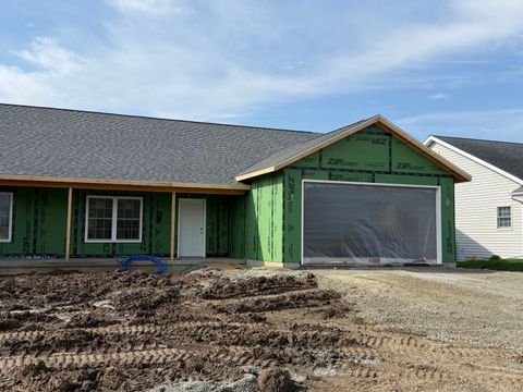 Photo of 1411 North Ridge Drive, Rock Falls, IL 61071 (MLS # 12450104)