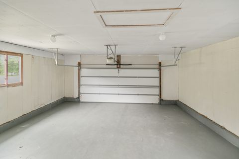 Tiny photo for 140 Old Darby Lane, Winthrop Harbor, IL 60096 (MLS # 12470801)