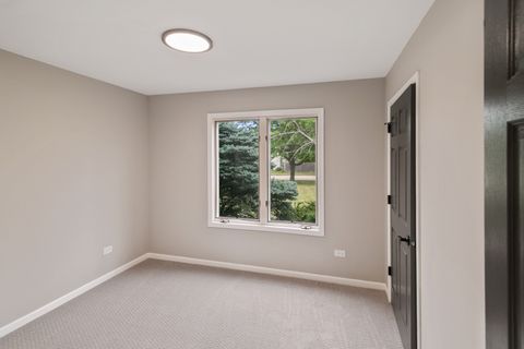 Tiny photo for 140 Old Darby Lane, Winthrop Harbor, IL 60096 (MLS # 12470801)
