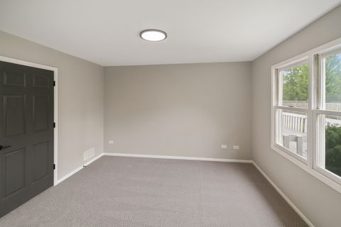 Tiny photo for 140 Old Darby Lane, Winthrop Harbor, IL 60096 (MLS # 12470801)