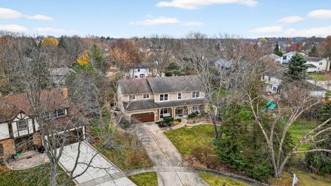 Tiny photo for 1404 Amy Lane, Libertyville, IL 60048 (MLS # 12500637)