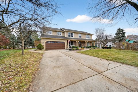 Tiny photo for 1404 Amy Lane, Libertyville, IL 60048 (MLS # 12500637)