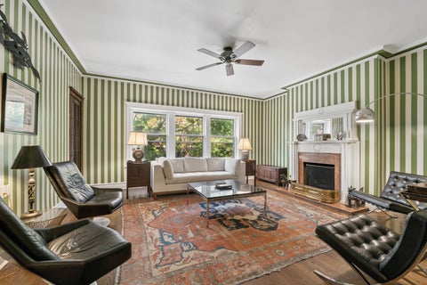 Tiny photo for 705 W Buena Avenue #2B, Chicago, IL 60613 (MLS # 12795057)
